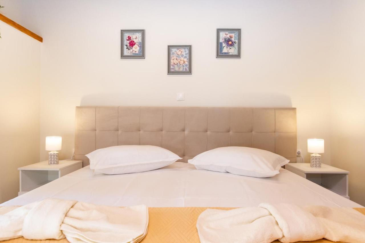 Odisseus Old Town Apartment Korfu Dış mekan fotoğraf